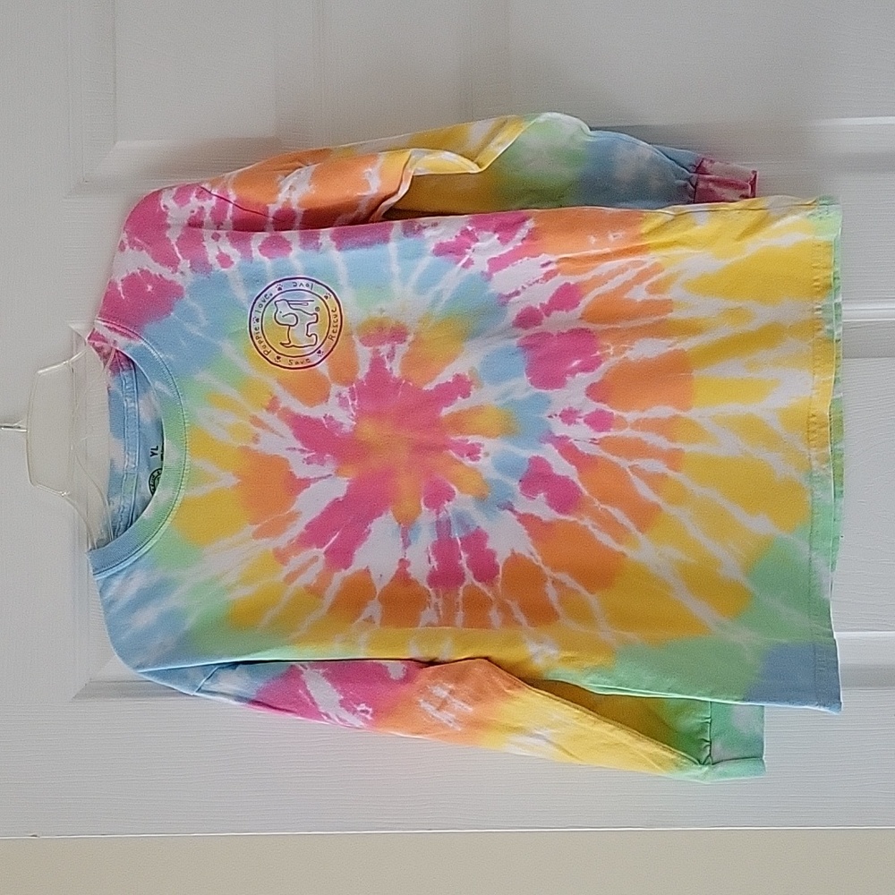 Puppie Love tie-dye shirt